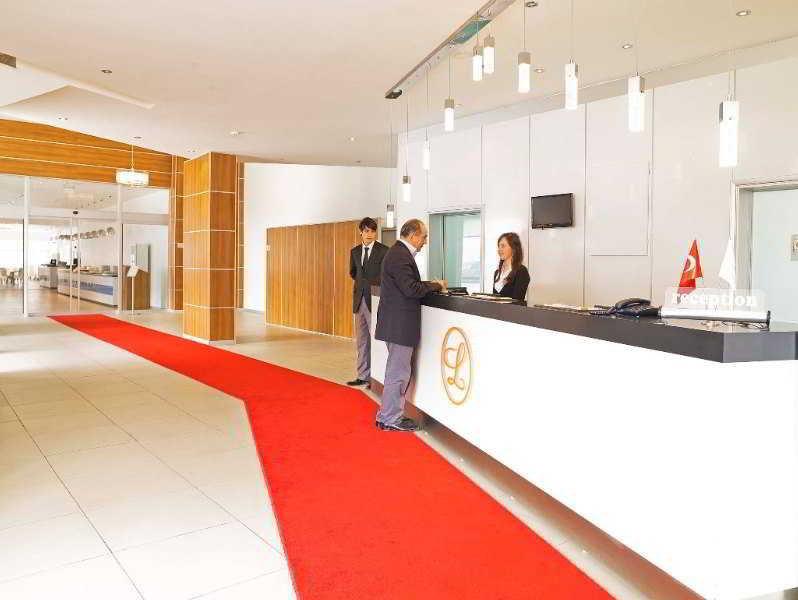 Legend Hotel Riva Extérieur photo